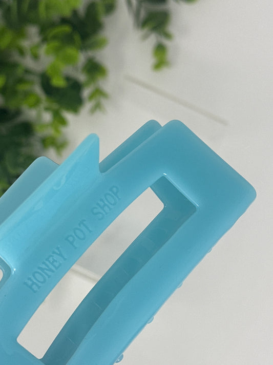 Sky Blue Claw Clip
