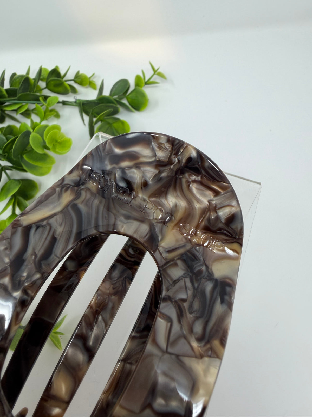 Latte Flat Luxury Claw Clip