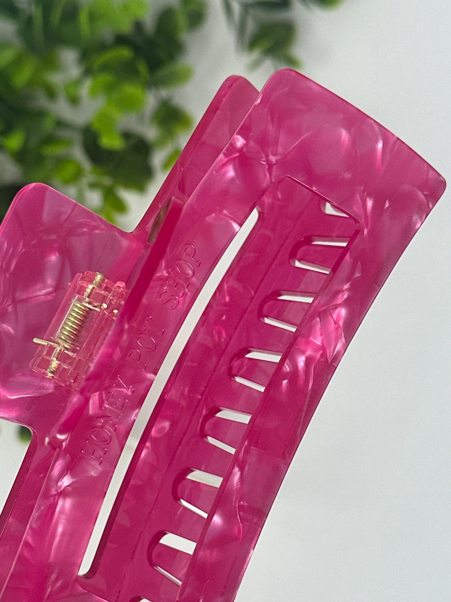 Pink XL Luxury Claw Clip