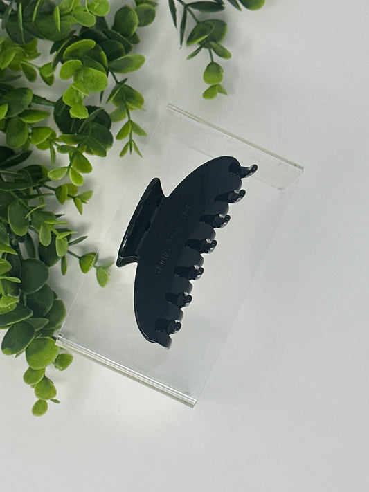 Black Round Claw Clip