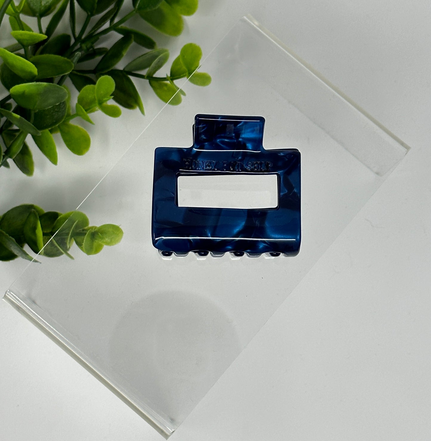 Sapphire Claw Clip